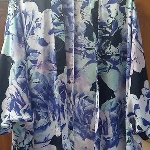 APT 9  TOP SIZE  XL